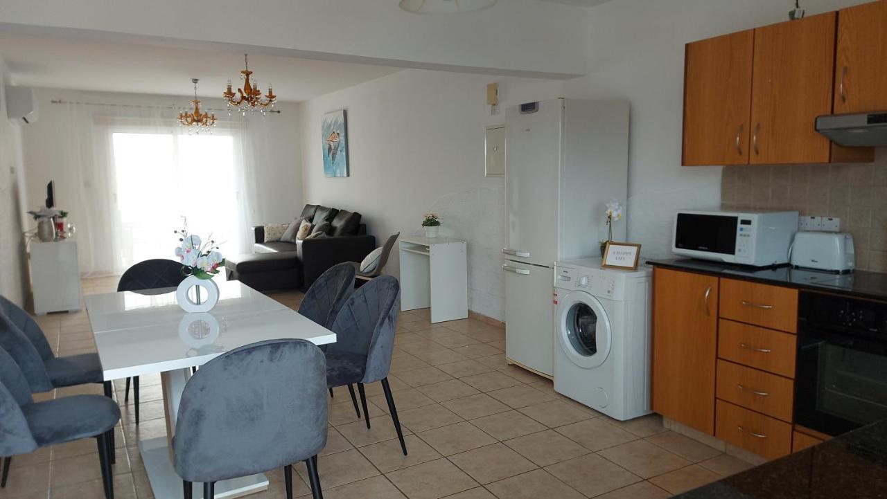 Nissi Golden Sands Sea View 2 Bedroom Apartment Ajía Nápa Kültér fotó
