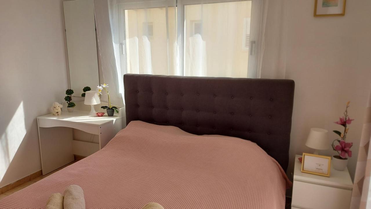 Nissi Golden Sands Sea View 2 Bedroom Apartment Ajía Nápa Kültér fotó